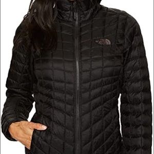 NWOT THE NORTH FACE Thermoball Jacket